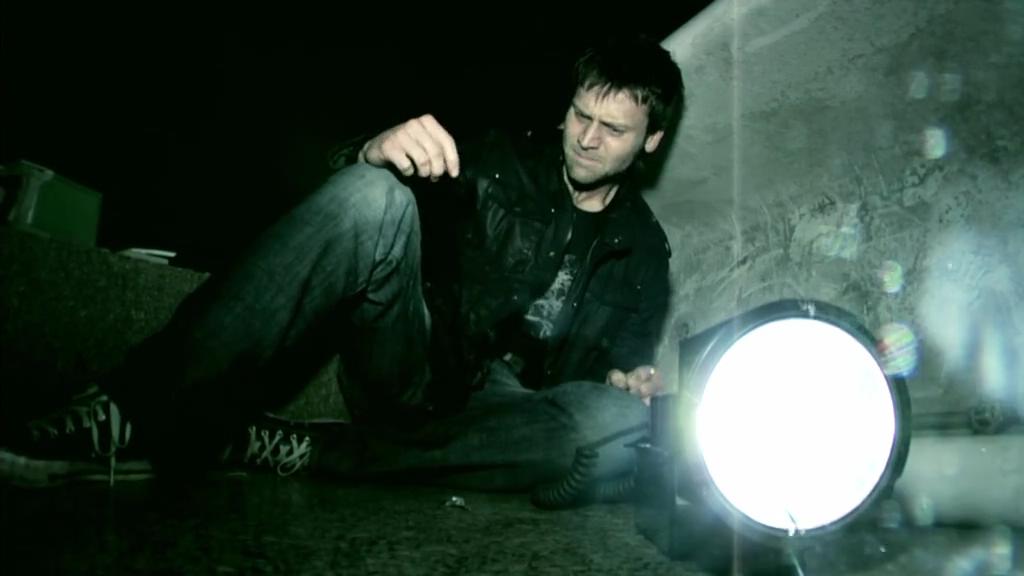 墓地邂逅剧照的剧照