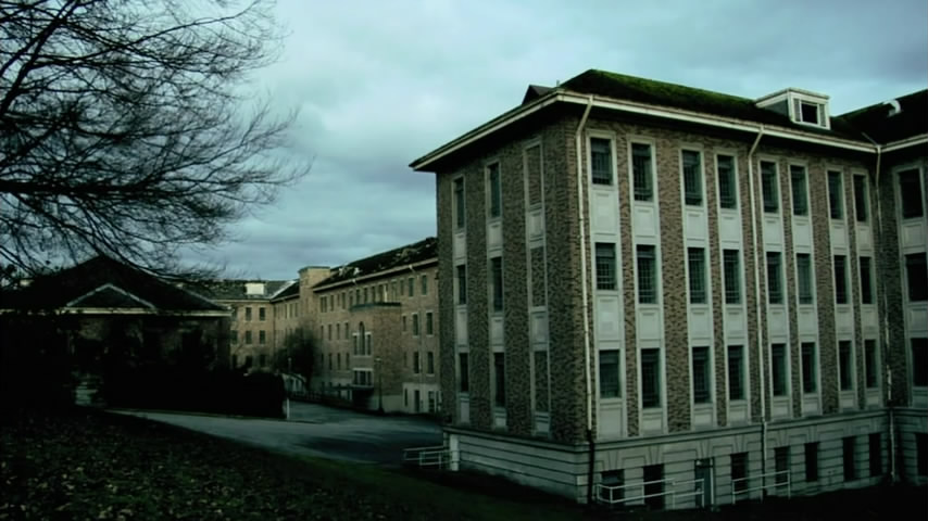 墓地邂逅剧照的剧照