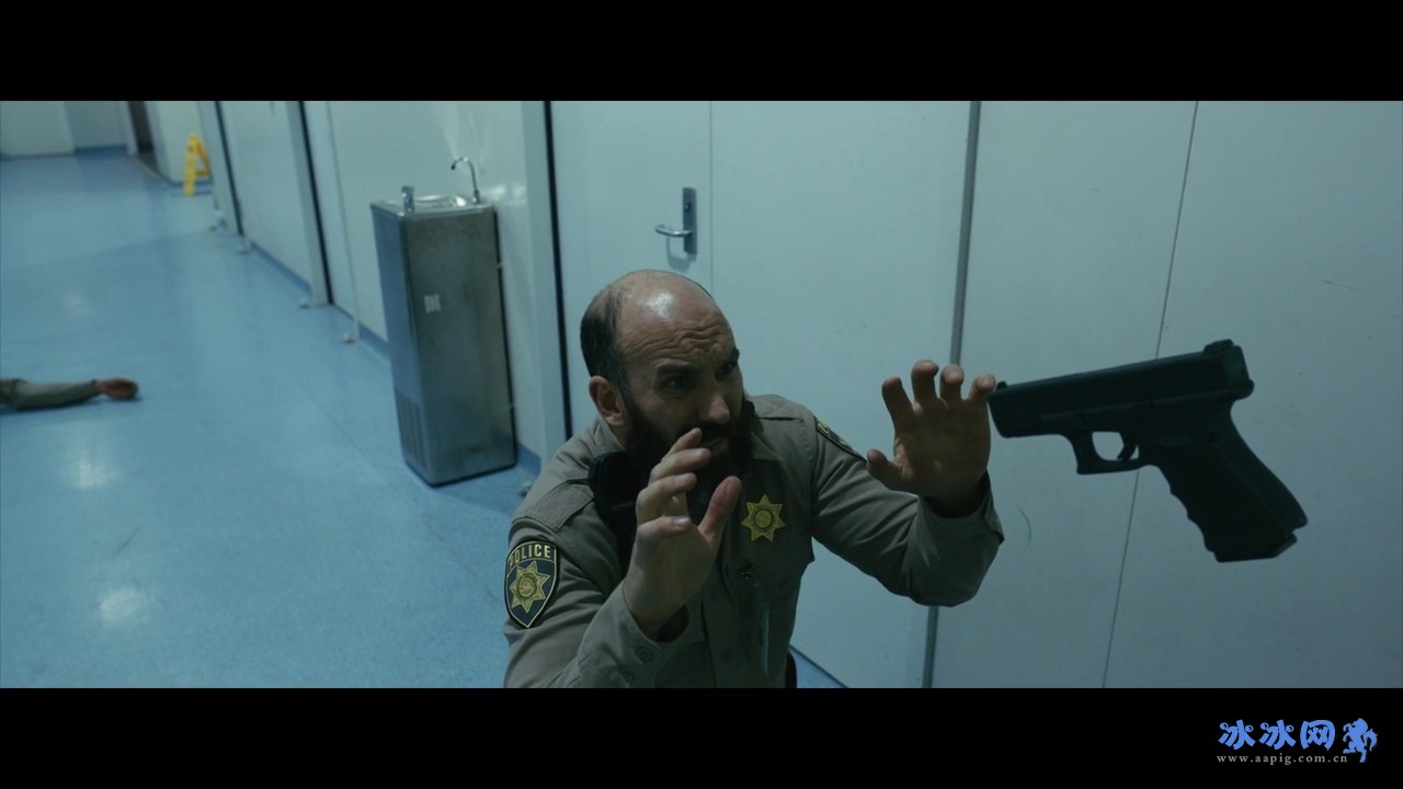 隐形人剧照的剧照