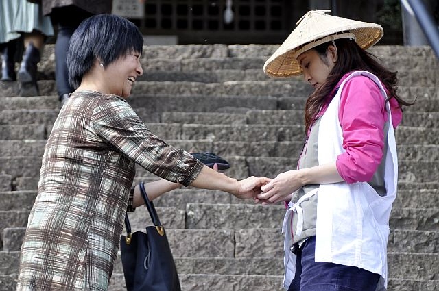 行走、行走、行走剧照的剧照