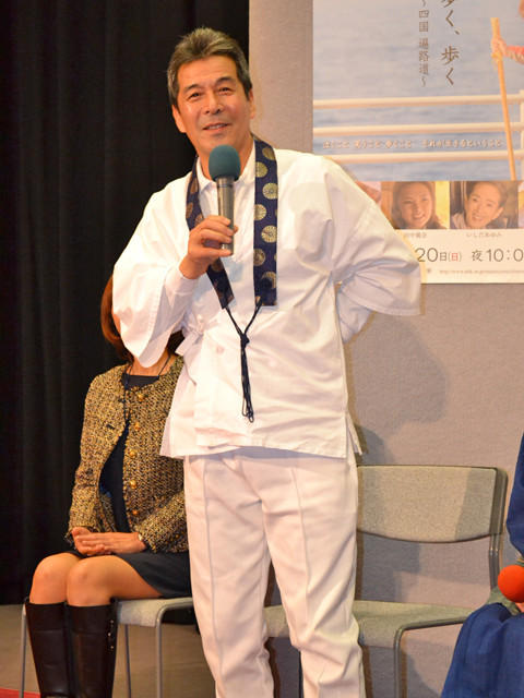 行走、行走、行走剧照的剧照