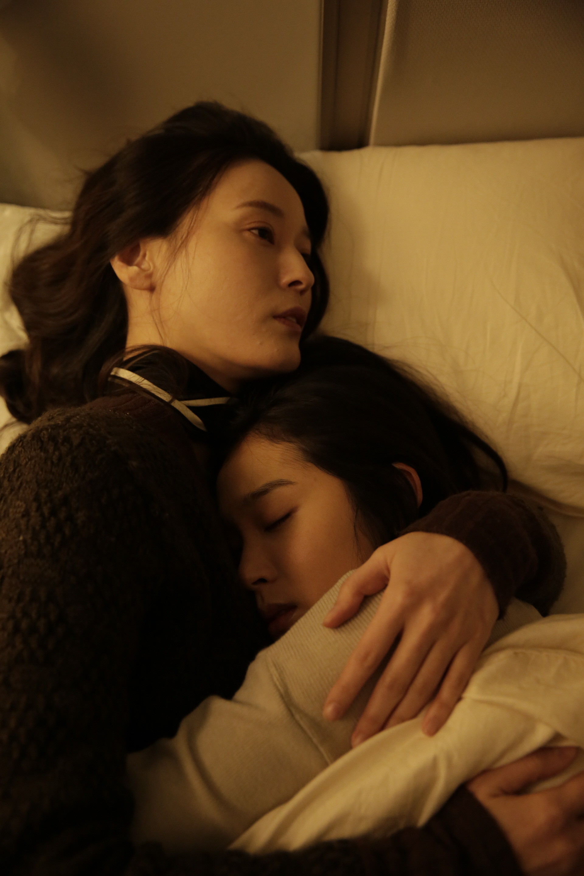 季节与季节之间剧照的剧照