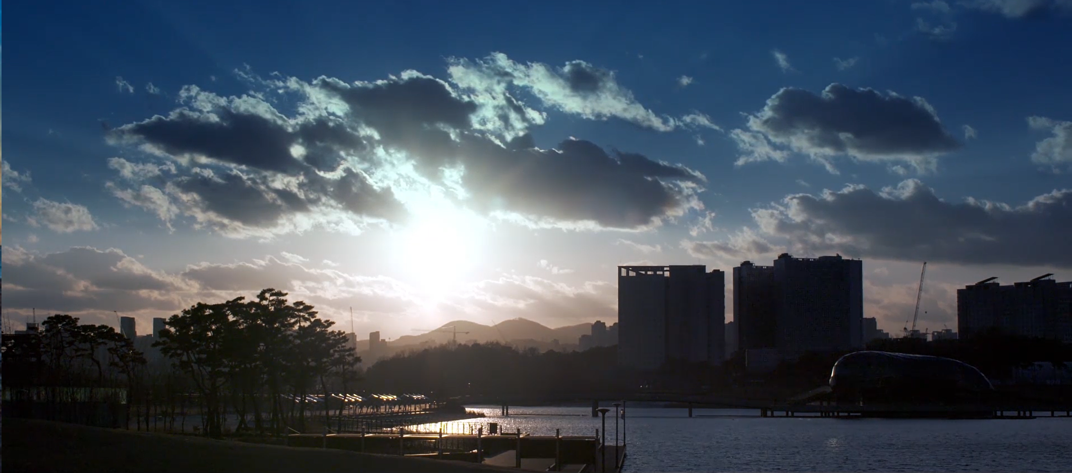 季节与季节之间剧照的剧照