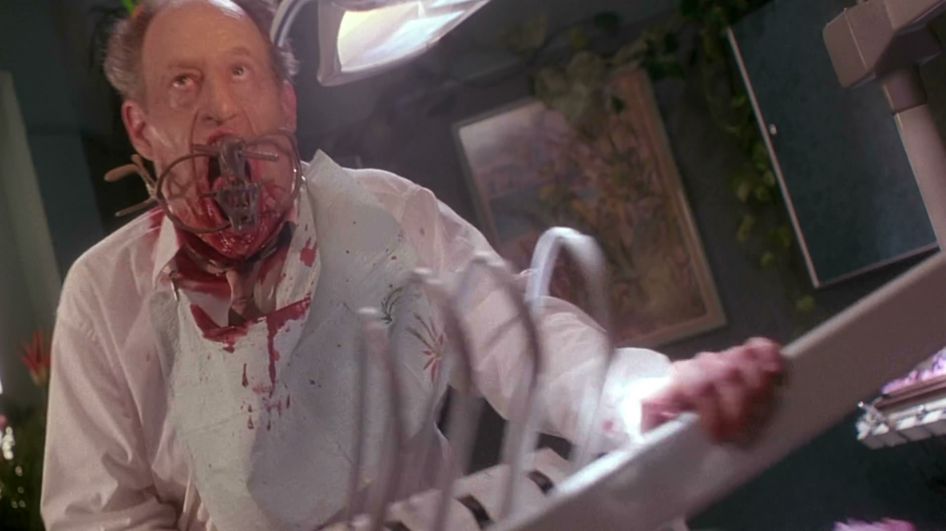 魔鬼牙医剧照的剧照