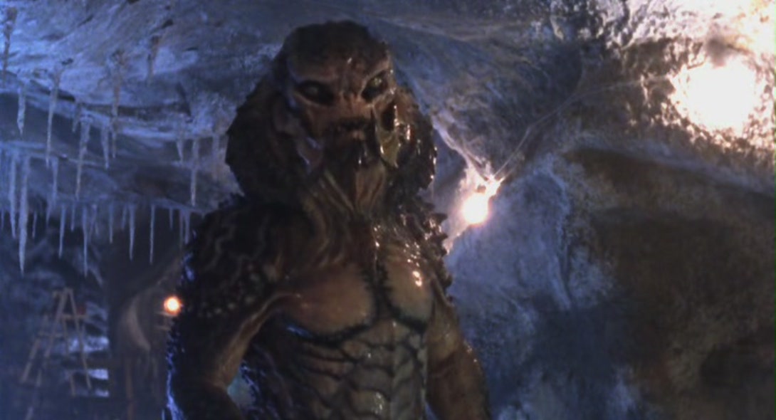 强殖装甲：暗黑英雄剧照的剧照