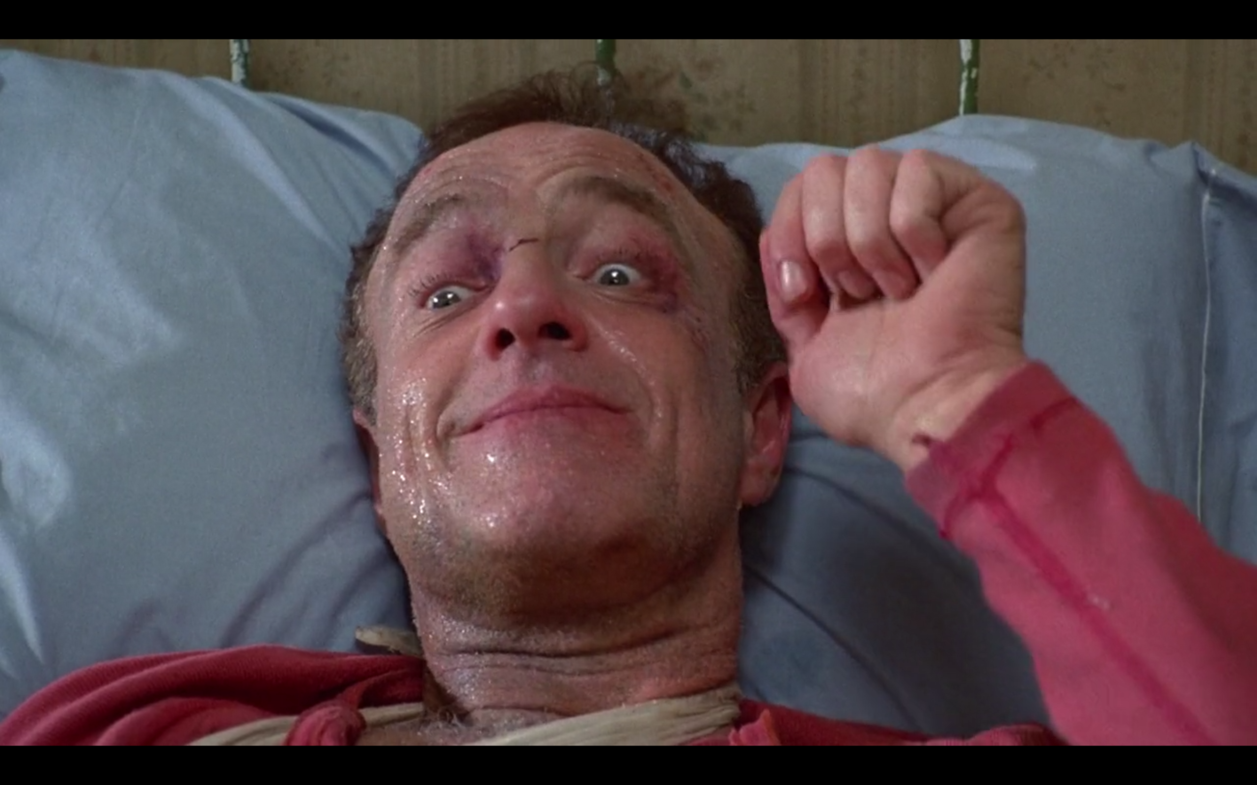 危情十日剧照的剧照