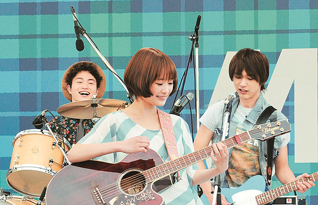 她爱上了我的谎剧照的剧照