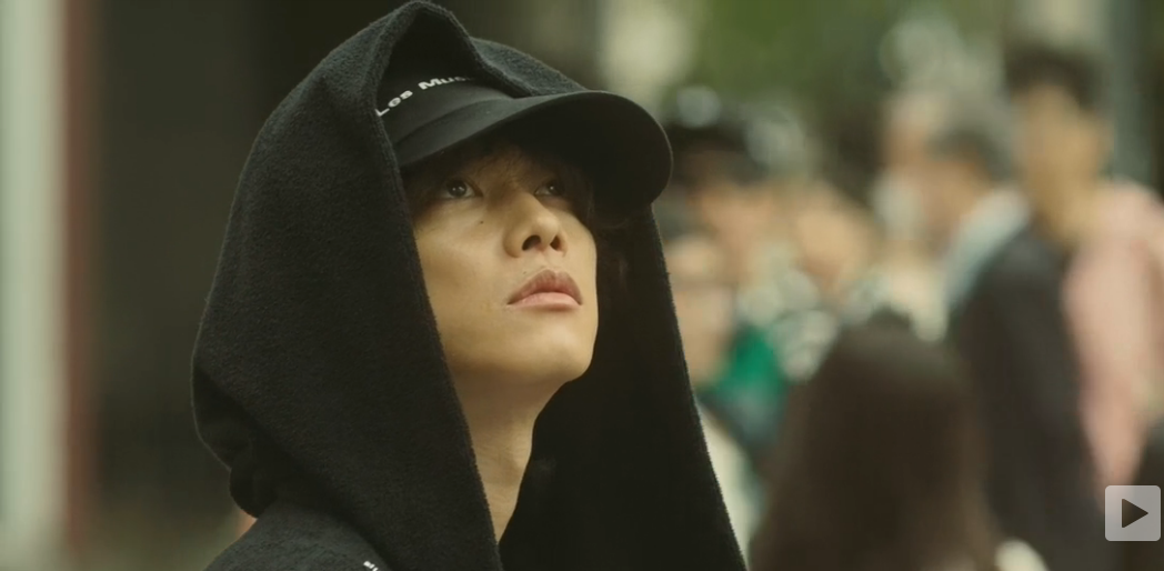 她爱上了我的谎剧照的剧照