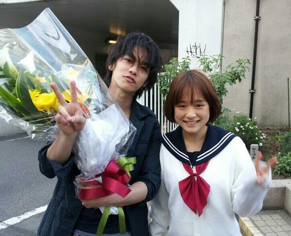 她爱上了我的谎剧照的剧照