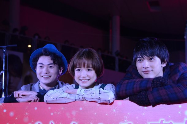 她爱上了我的谎剧照的剧照