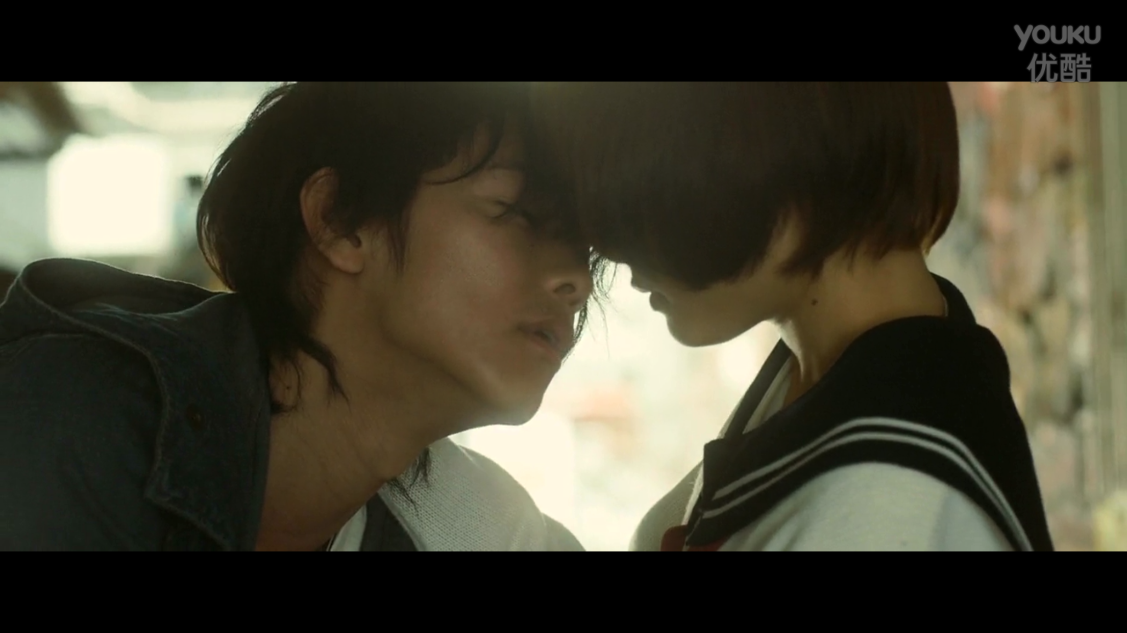 她爱上了我的谎剧照的剧照