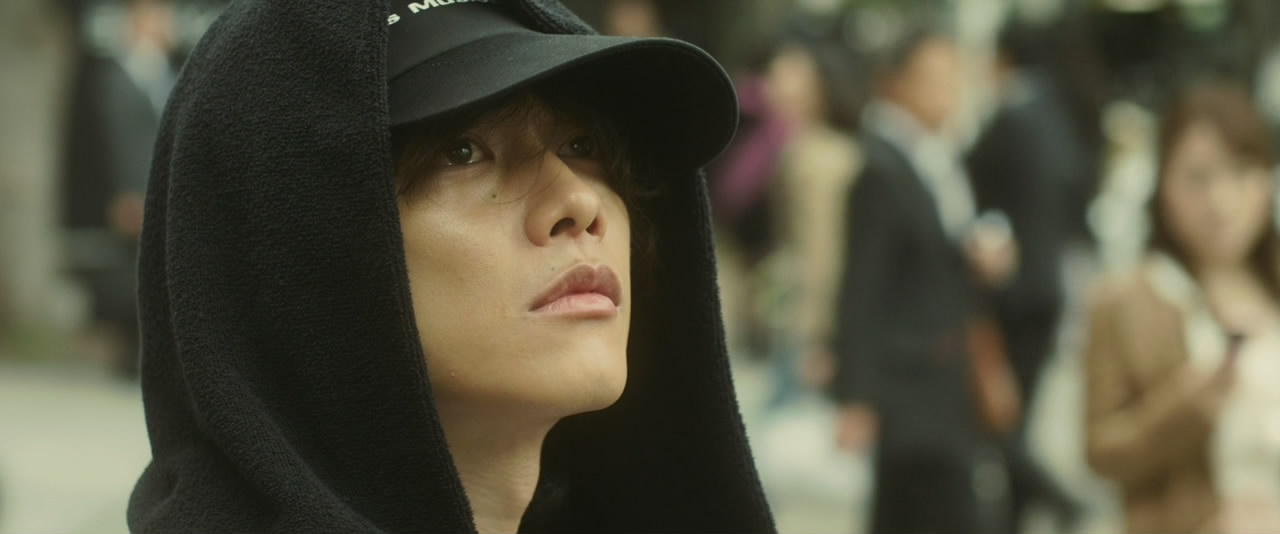 她爱上了我的谎剧照的剧照