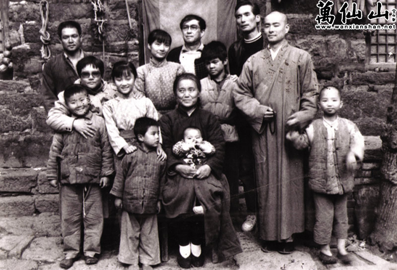 清凉寺钟声剧照的剧照