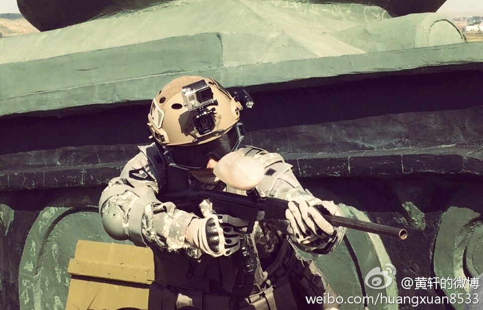 玩世英雄剧照的剧照