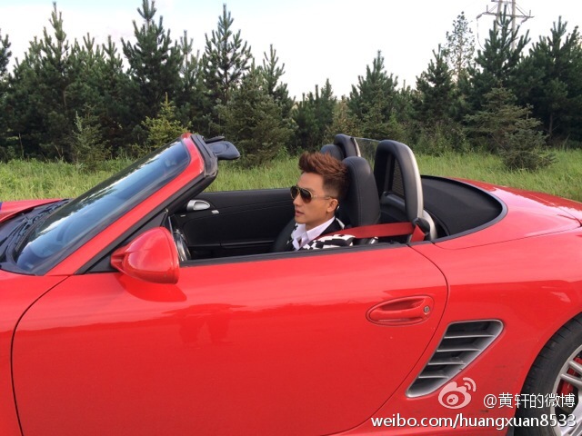 玩世英雄剧照的剧照