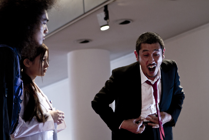 没有人活着吗？剧照的剧照