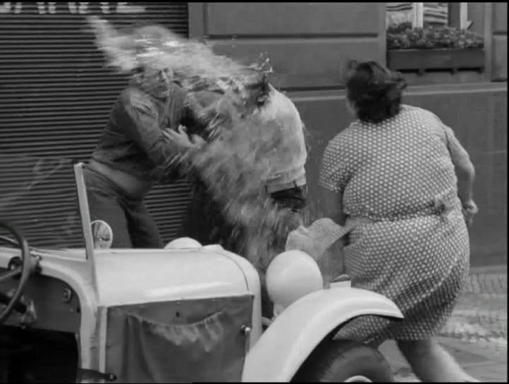 看啊，霍莫尔卡剧照的剧照