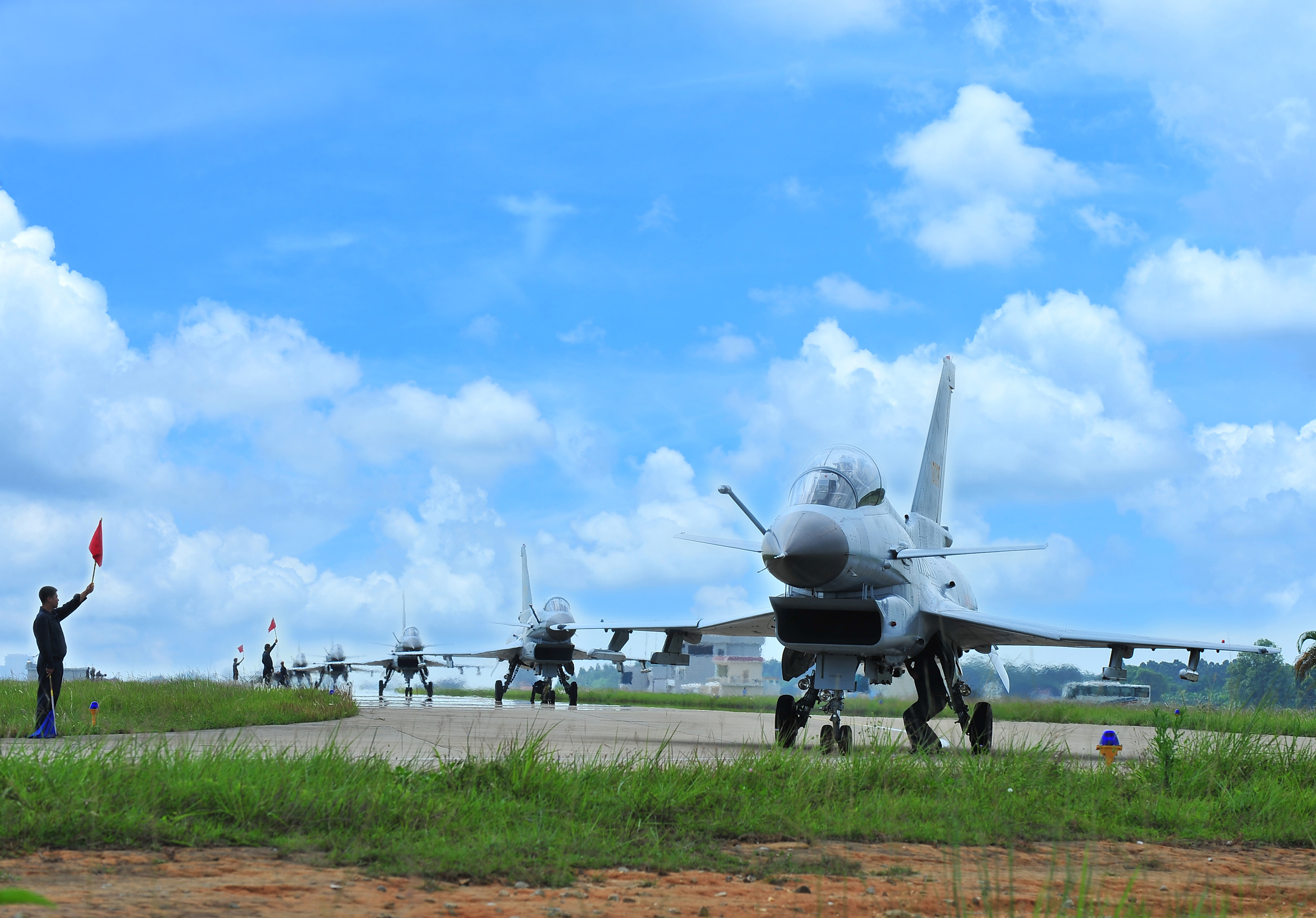 歼十出击剧照的剧照