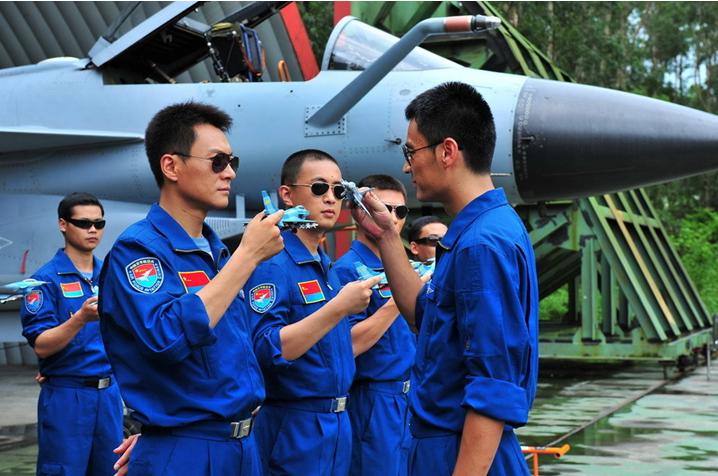 歼十出击剧照的剧照