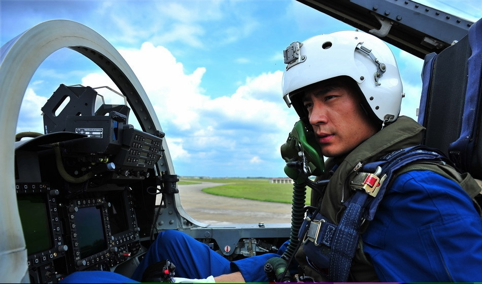 歼十出击剧照的剧照