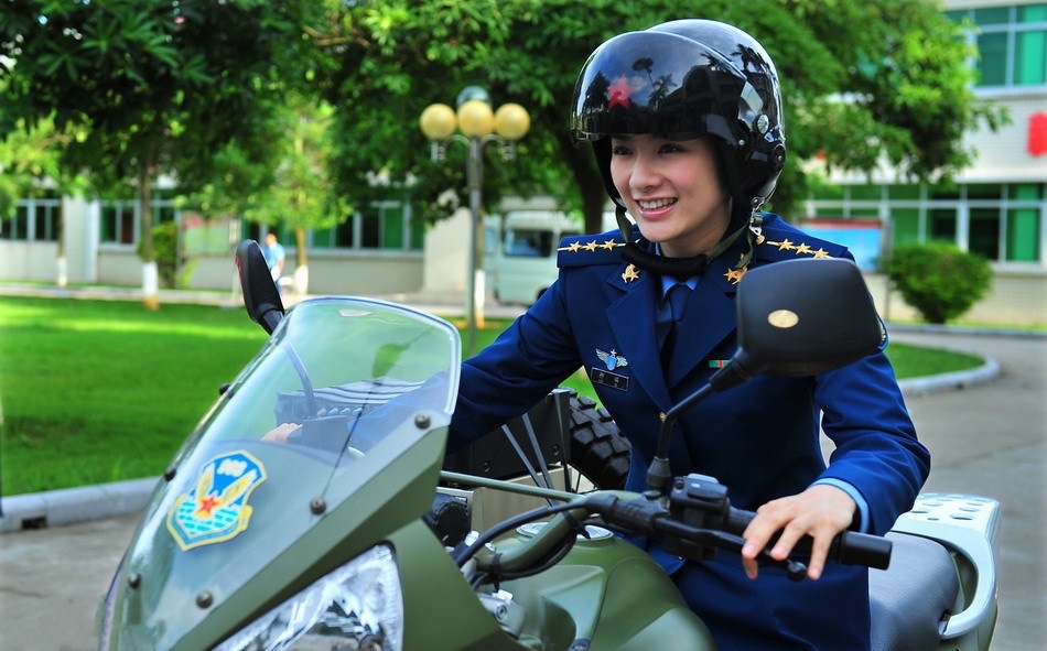 歼十出击剧照的剧照