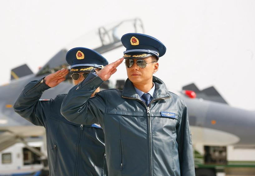 歼十出击剧照的剧照