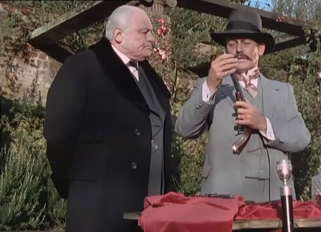 王冠宝石案剧照的剧照