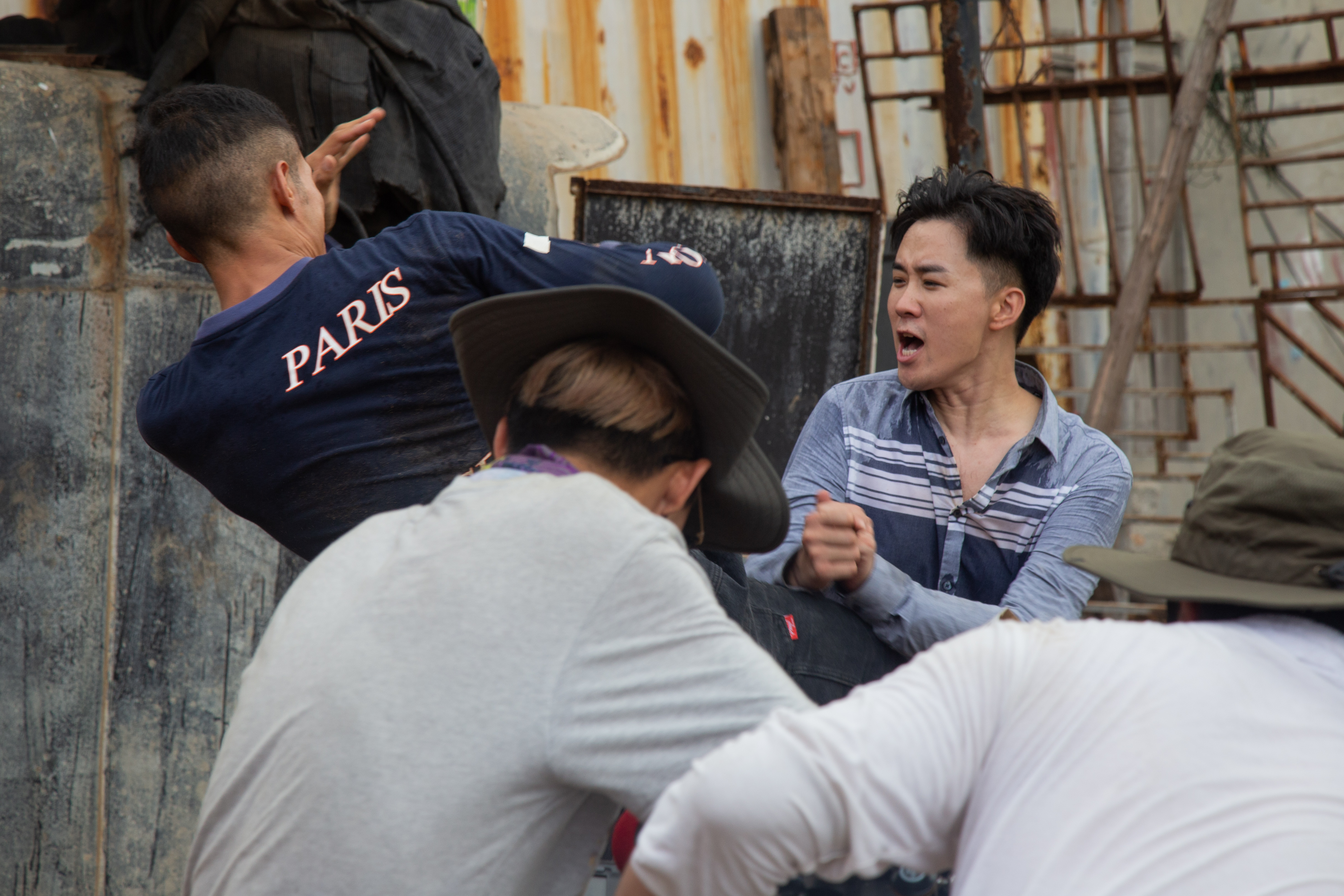 利刃破冰剧照的剧照