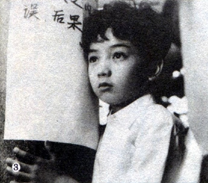 第十个弹孔剧照的剧照