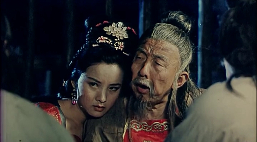 宫廷斗鸡剧照的剧照