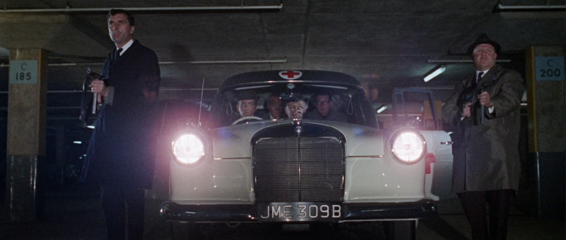 伊普克雷斯档案剧照的剧照