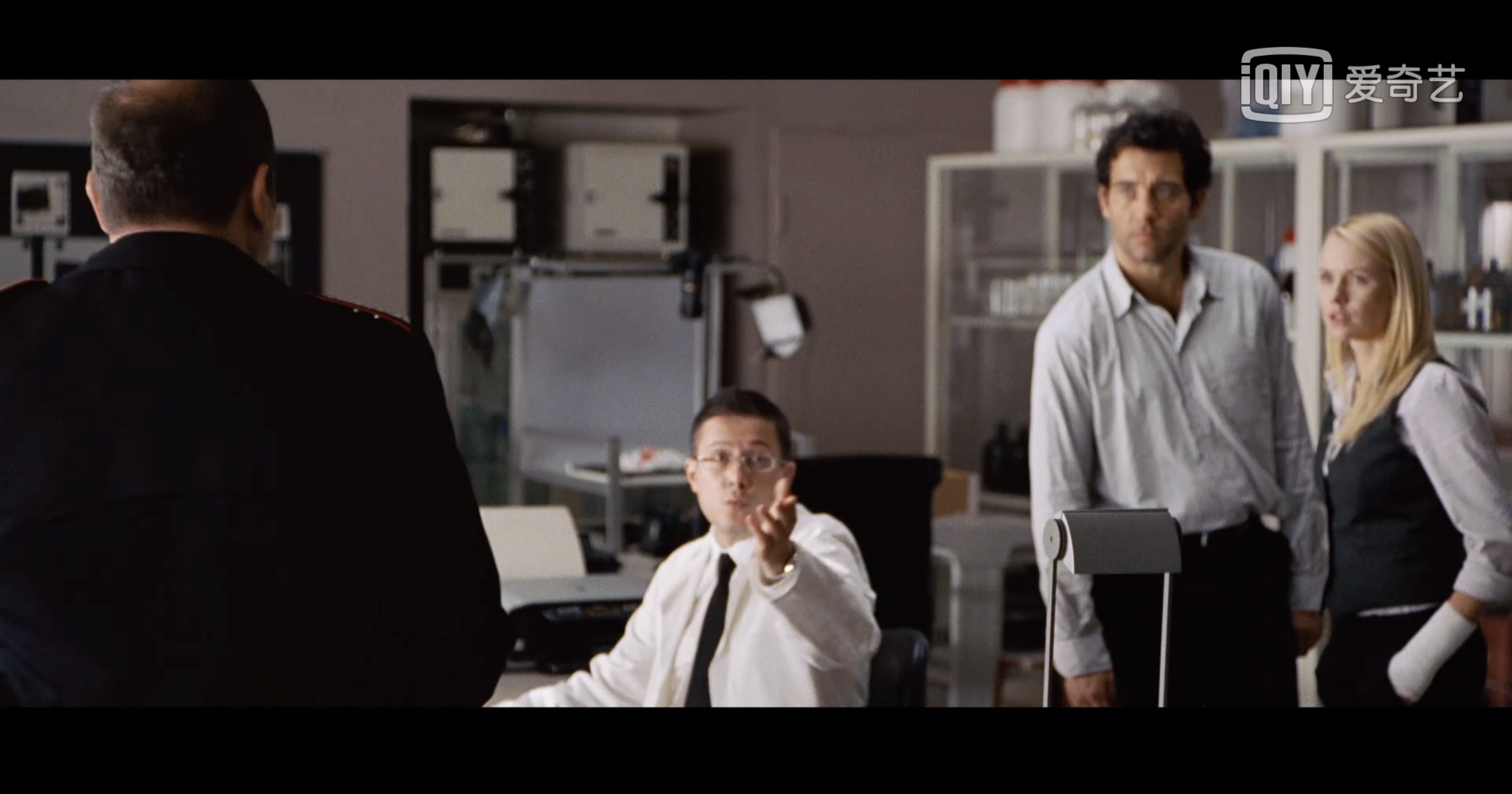 跨国银行剧照的剧照