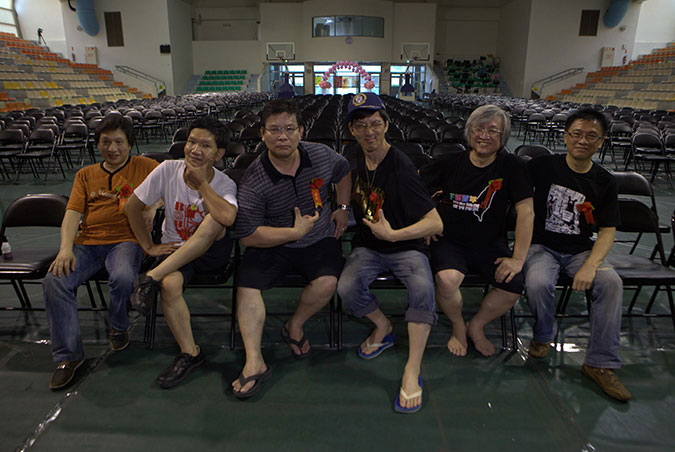 一首摇滚上月球剧照的剧照