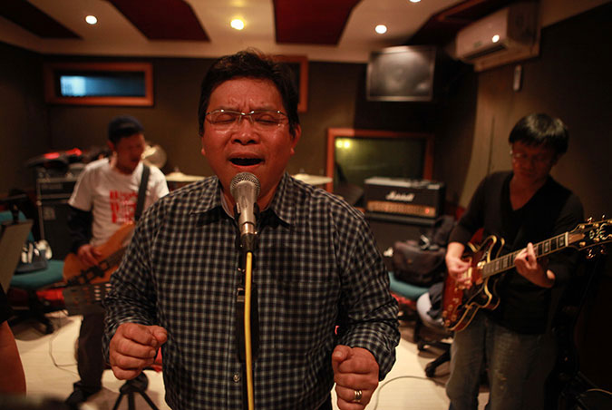 一首摇滚上月球剧照的剧照