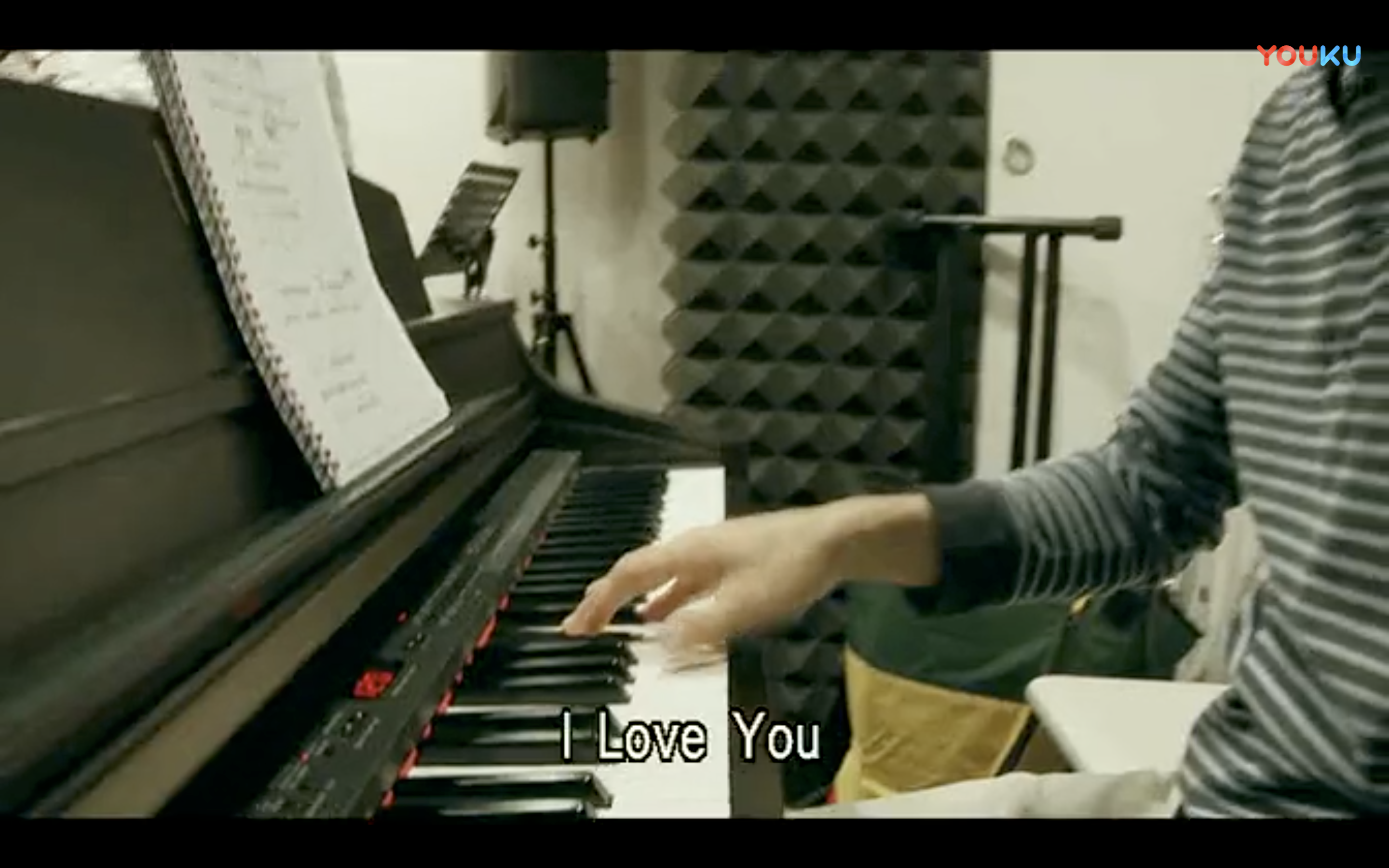 一首摇滚上月球剧照的剧照