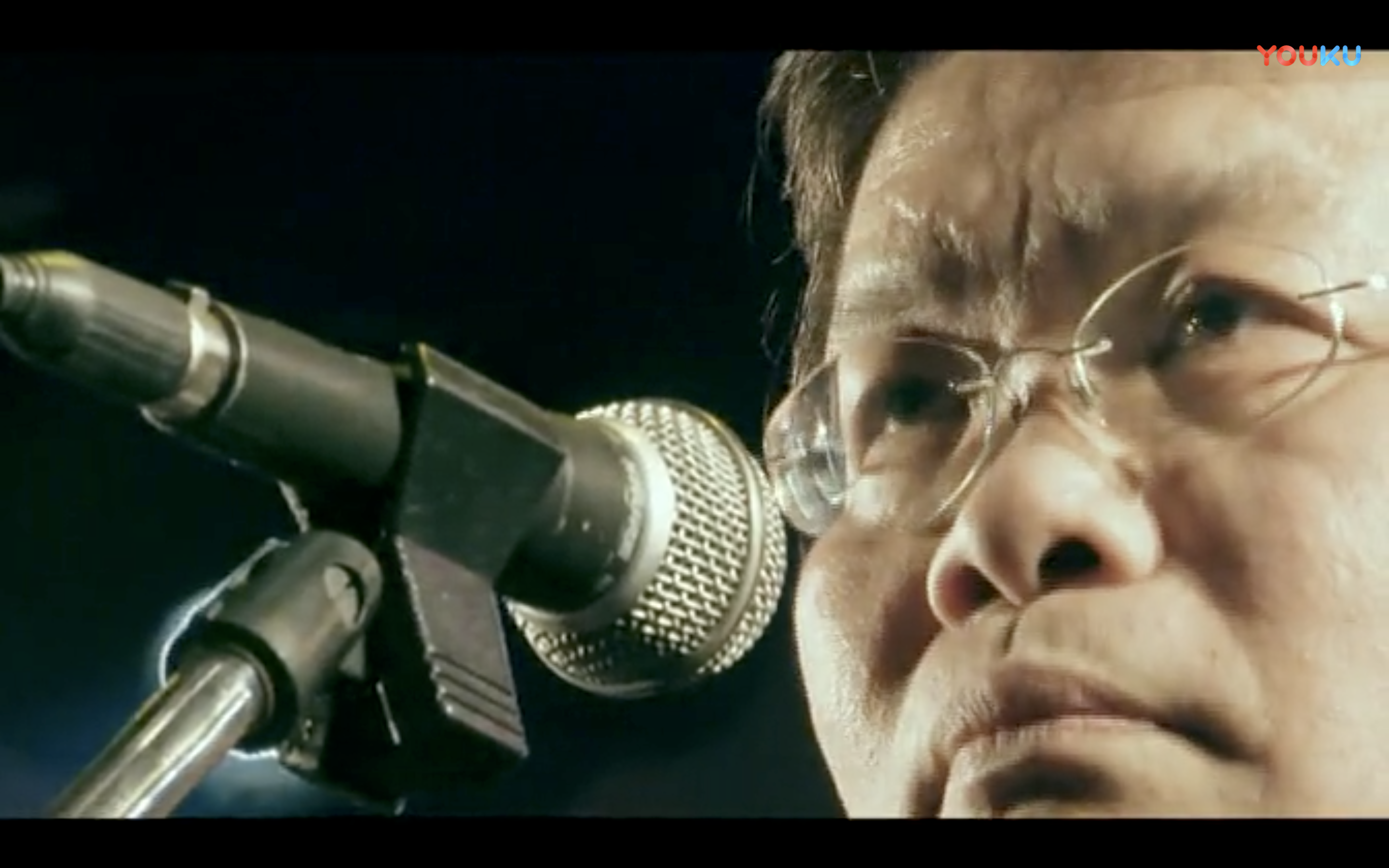 一首摇滚上月球剧照的剧照