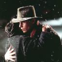 落在香杉树的雪花剧照