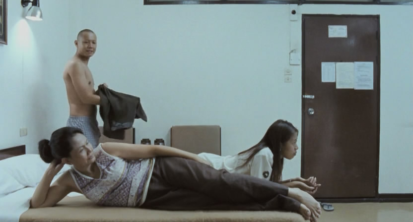 能召回前世的布米叔叔剧照的剧照