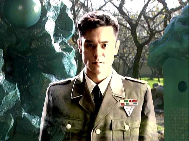 赛文奥特曼 仿制的男人剧照的剧照