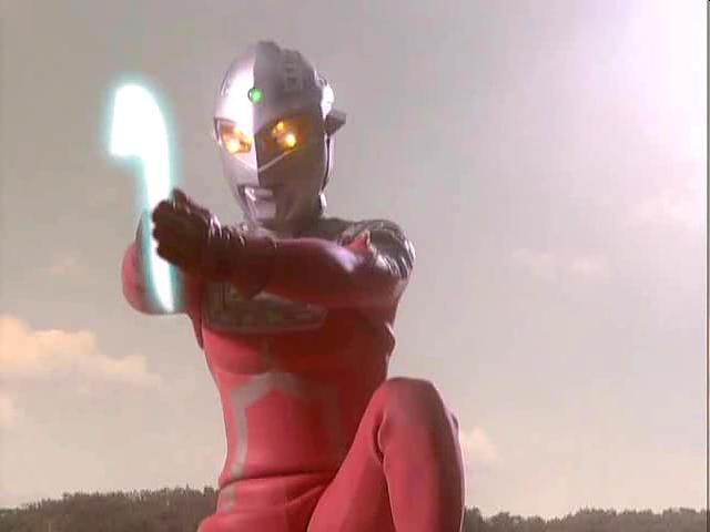 赛文奥特曼 仿制的男人剧照的剧照