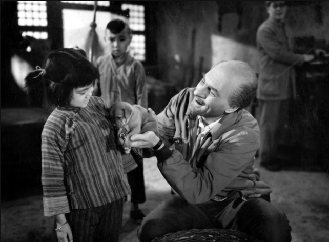 白求恩大夫剧照的剧照