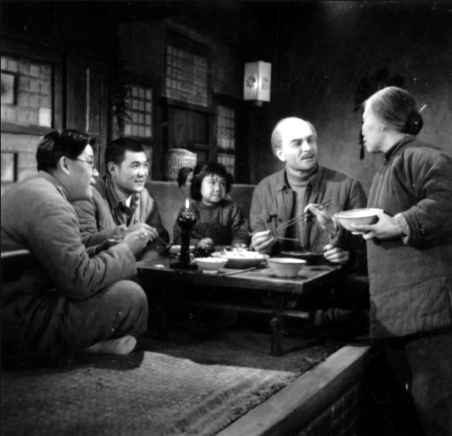 白求恩大夫剧照的剧照