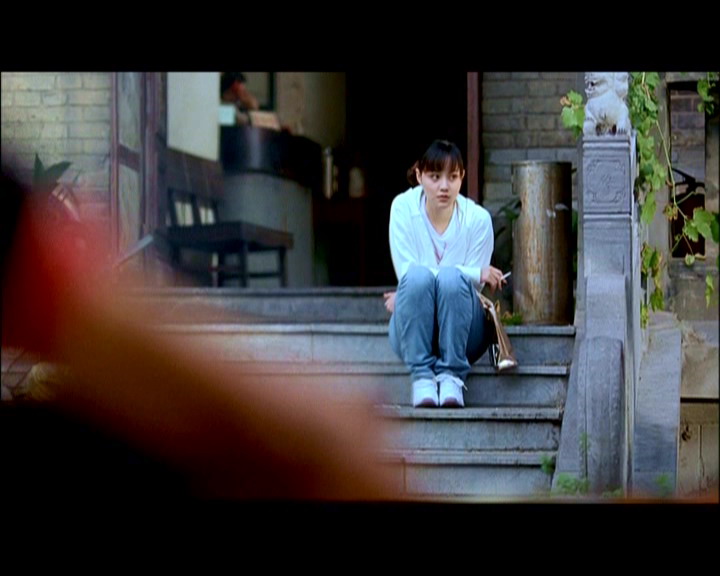 鸡犬不宁剧照的剧照