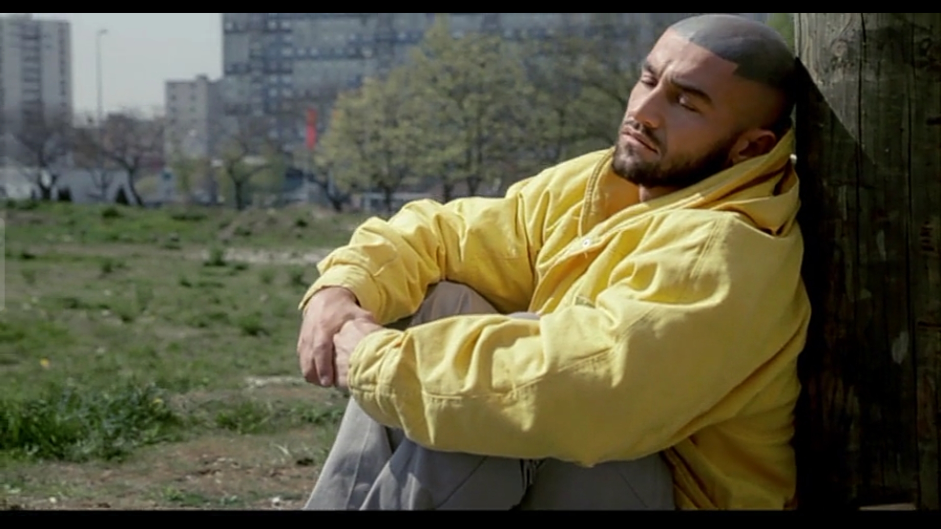 浴男剧照的剧照