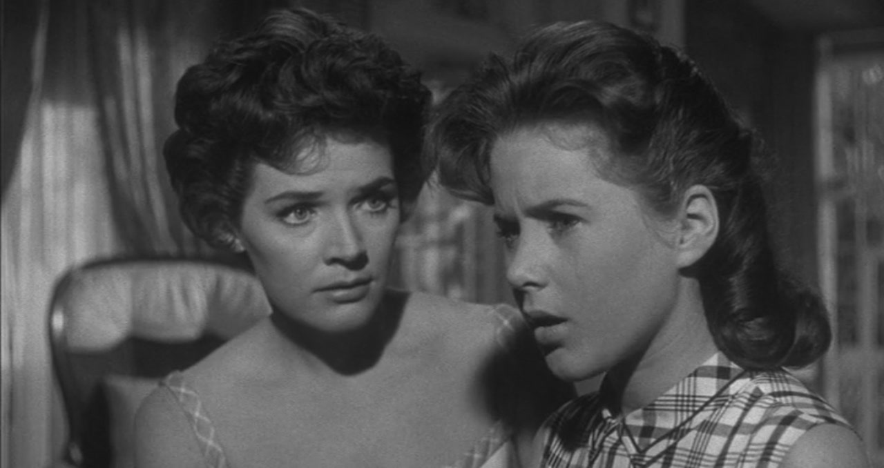 恐怖角剧照的剧照