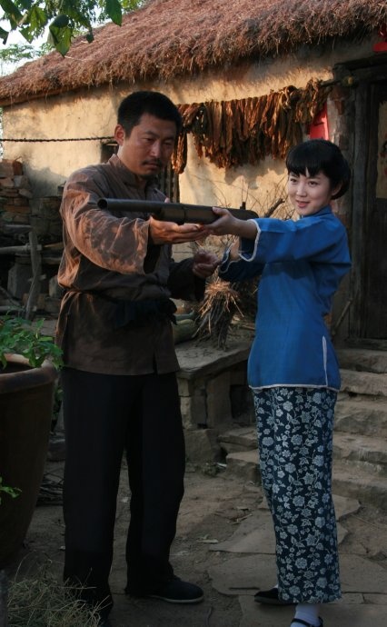 果儿满山红剧照的剧照