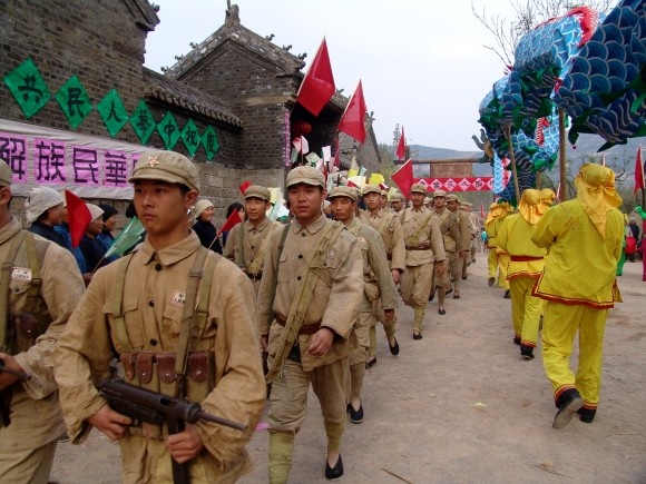 果儿满山红剧照的剧照