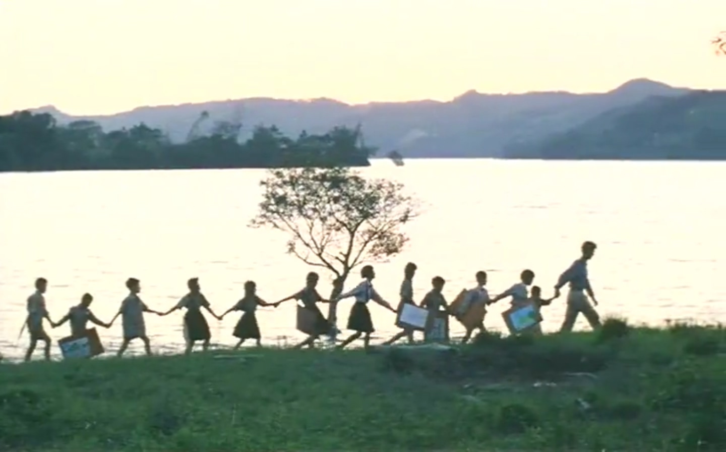 鲁冰花剧照的剧照