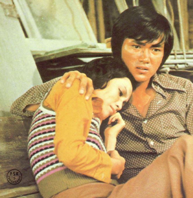 逼虎跳牆剧照的剧照