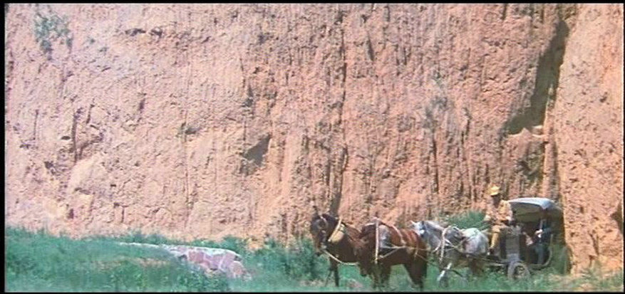 喋血黑谷剧照的剧照